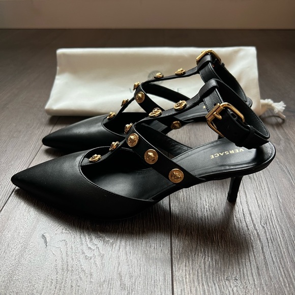 NWOT AUTHENTIC Versace signature medusa medallion strap leather heels - Picture 9 of 10
